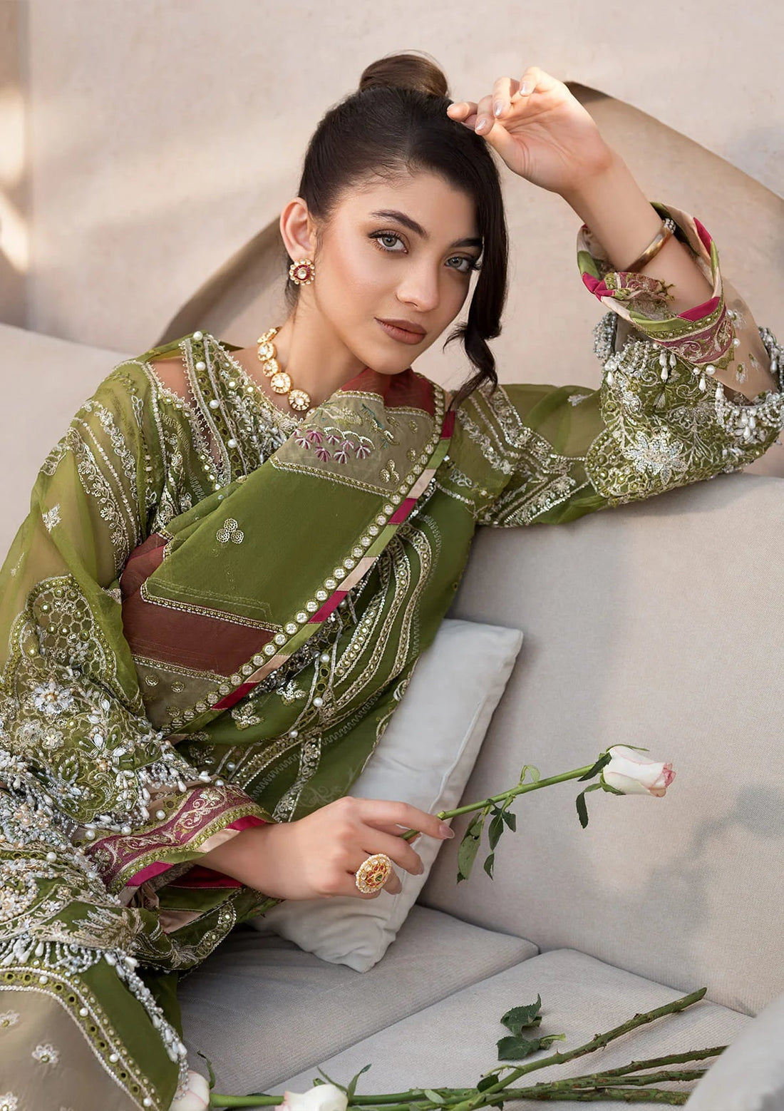 RBS-ELF-04 PARWAANA